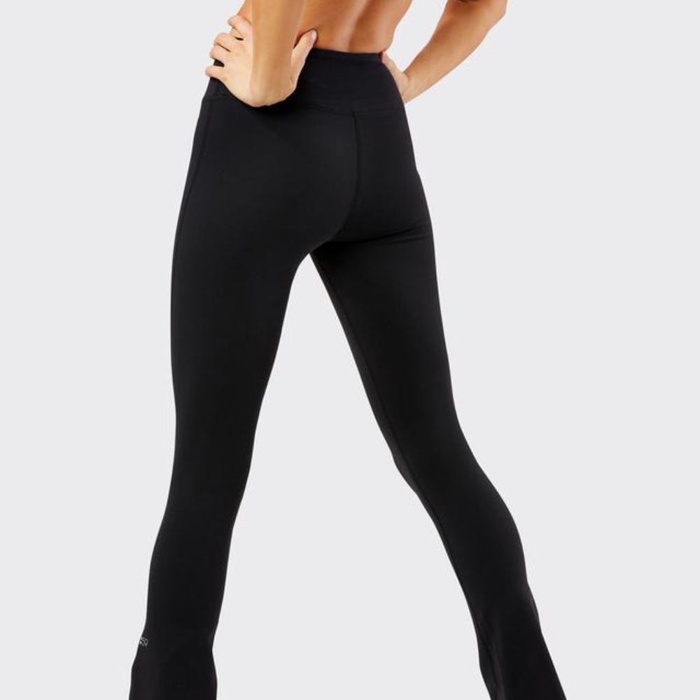 Splits59 black yoga pants